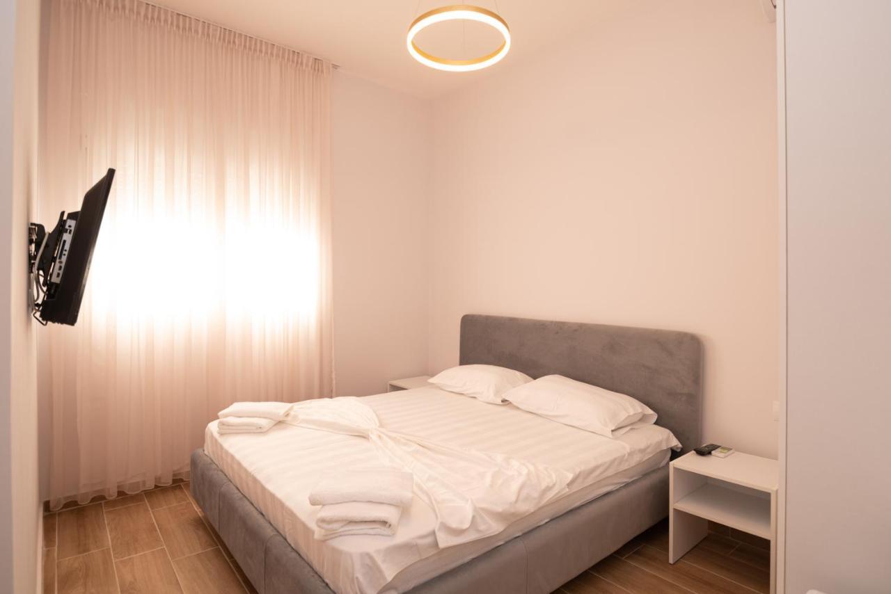 Lian'S Rooms Vlorë Екстериор снимка