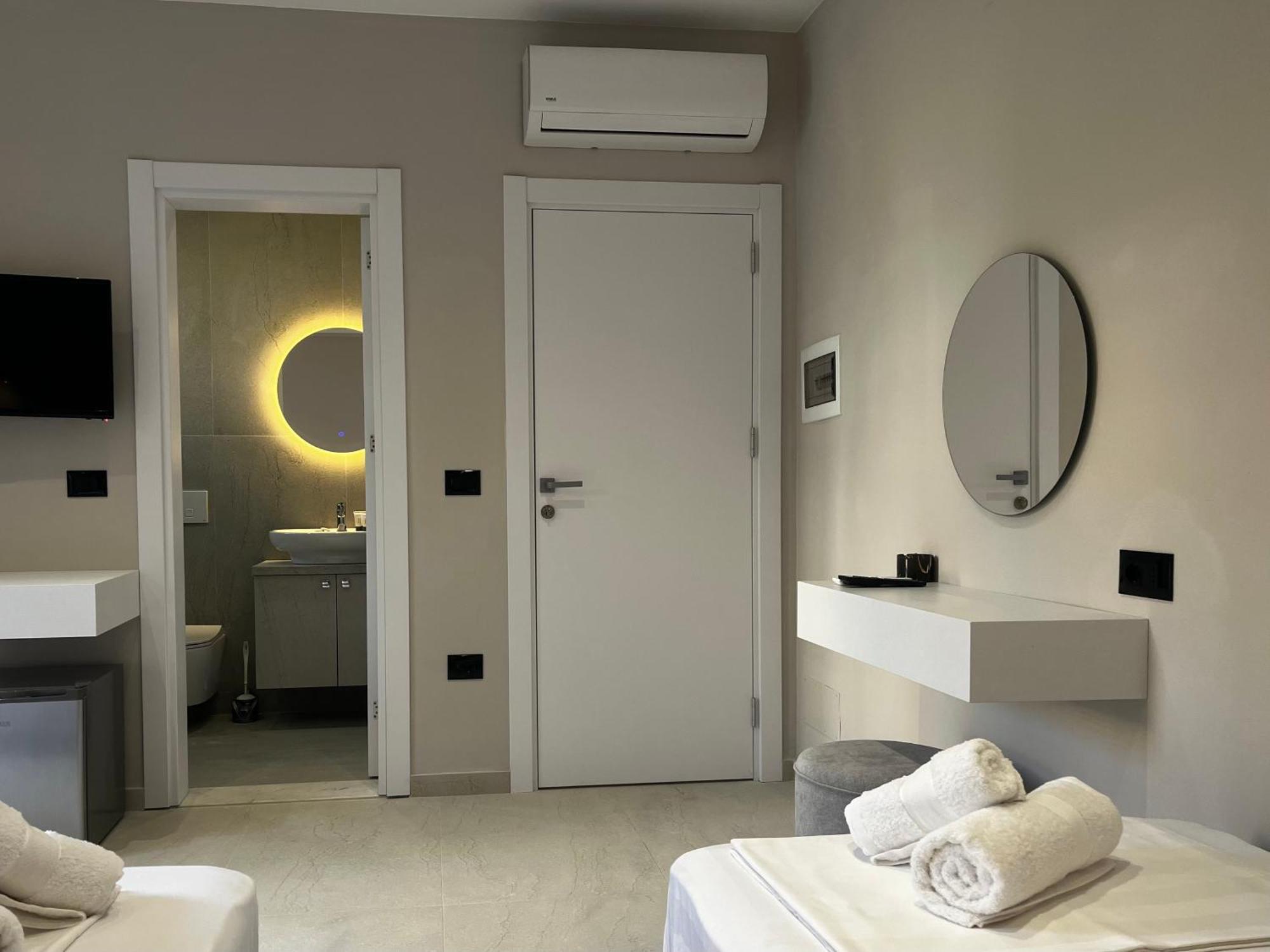 Lian'S Rooms Vlorë Екстериор снимка