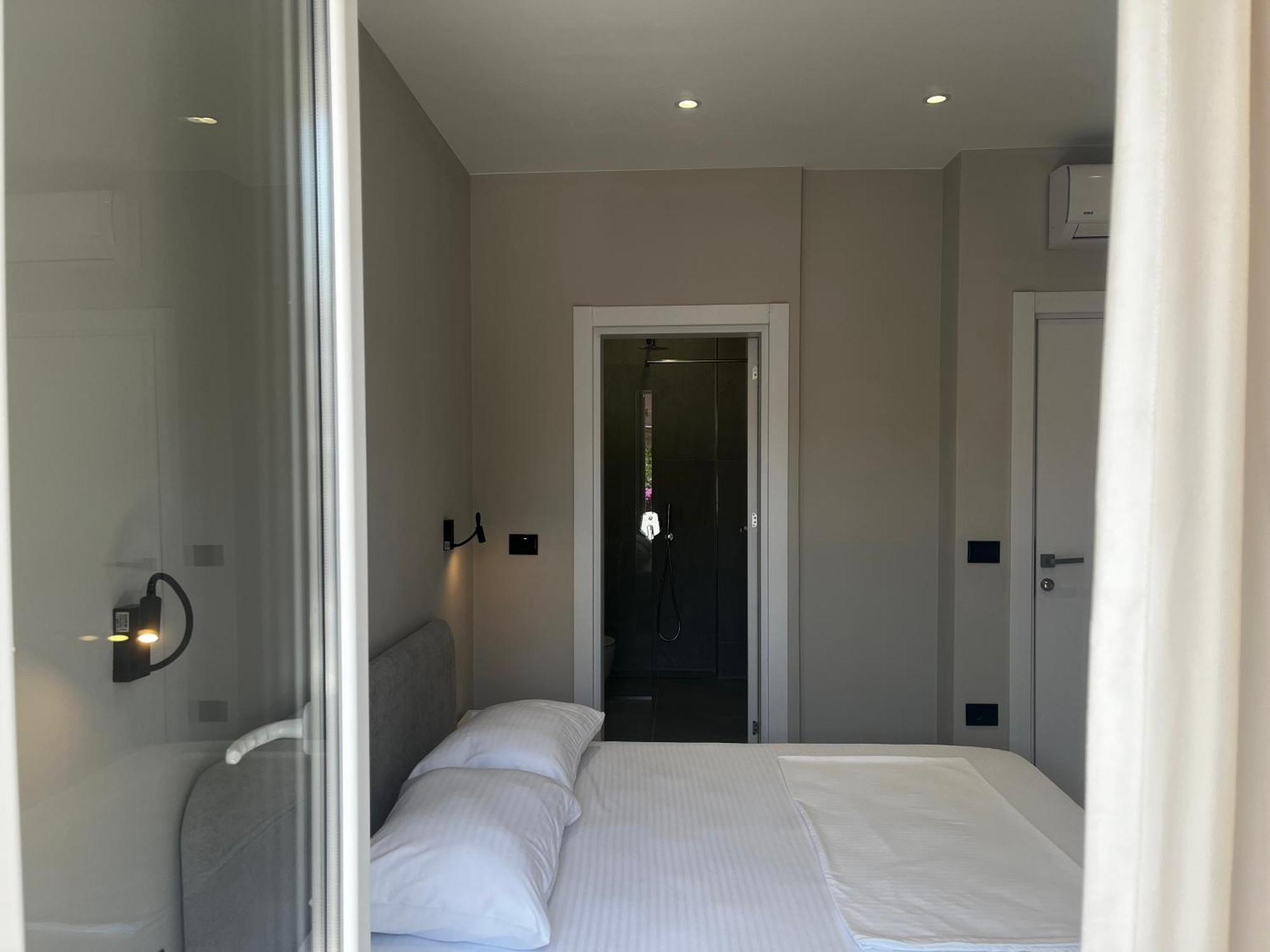 Lian'S Rooms Vlorë Екстериор снимка