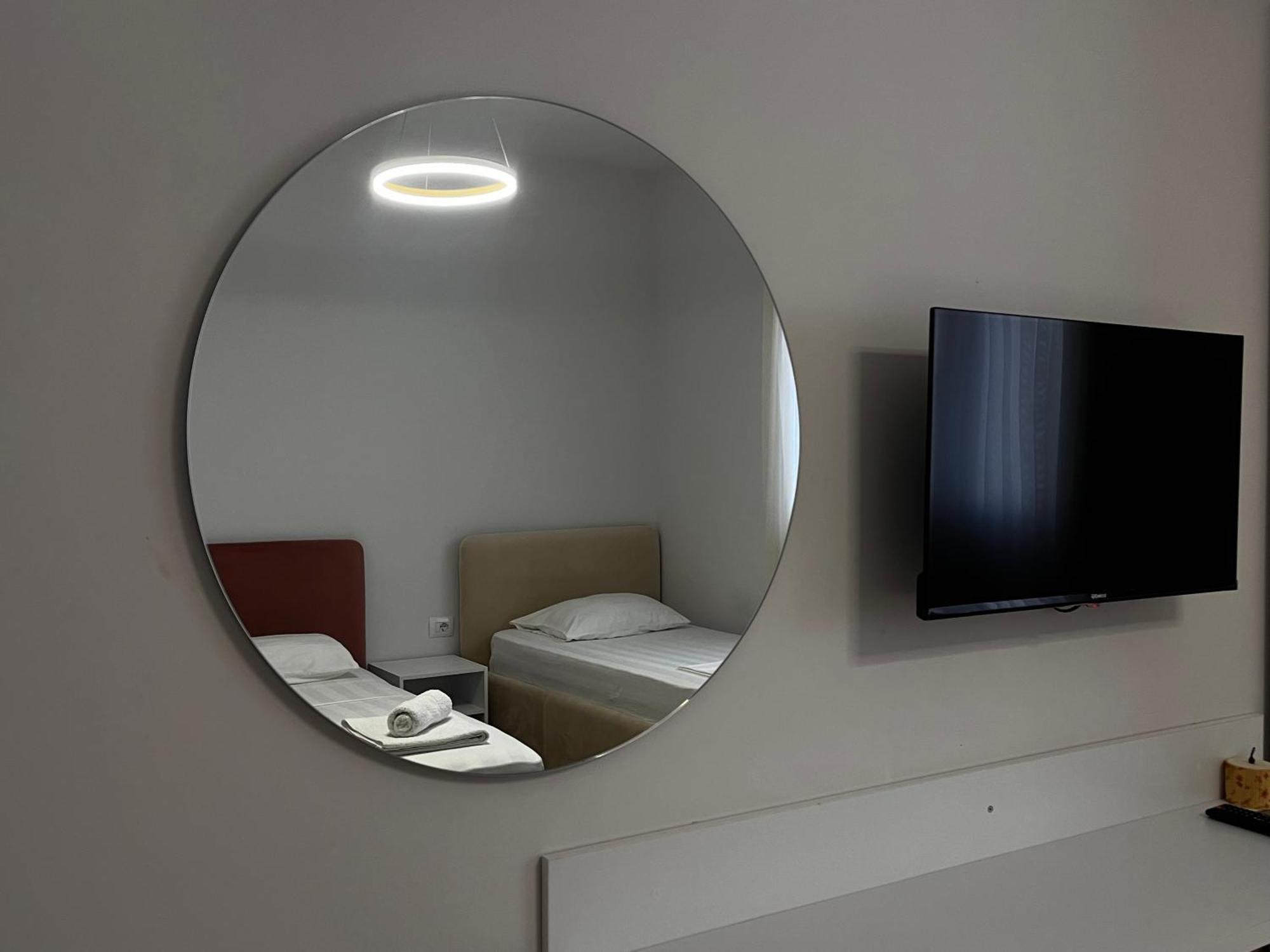 Lian'S Rooms Vlorë Екстериор снимка