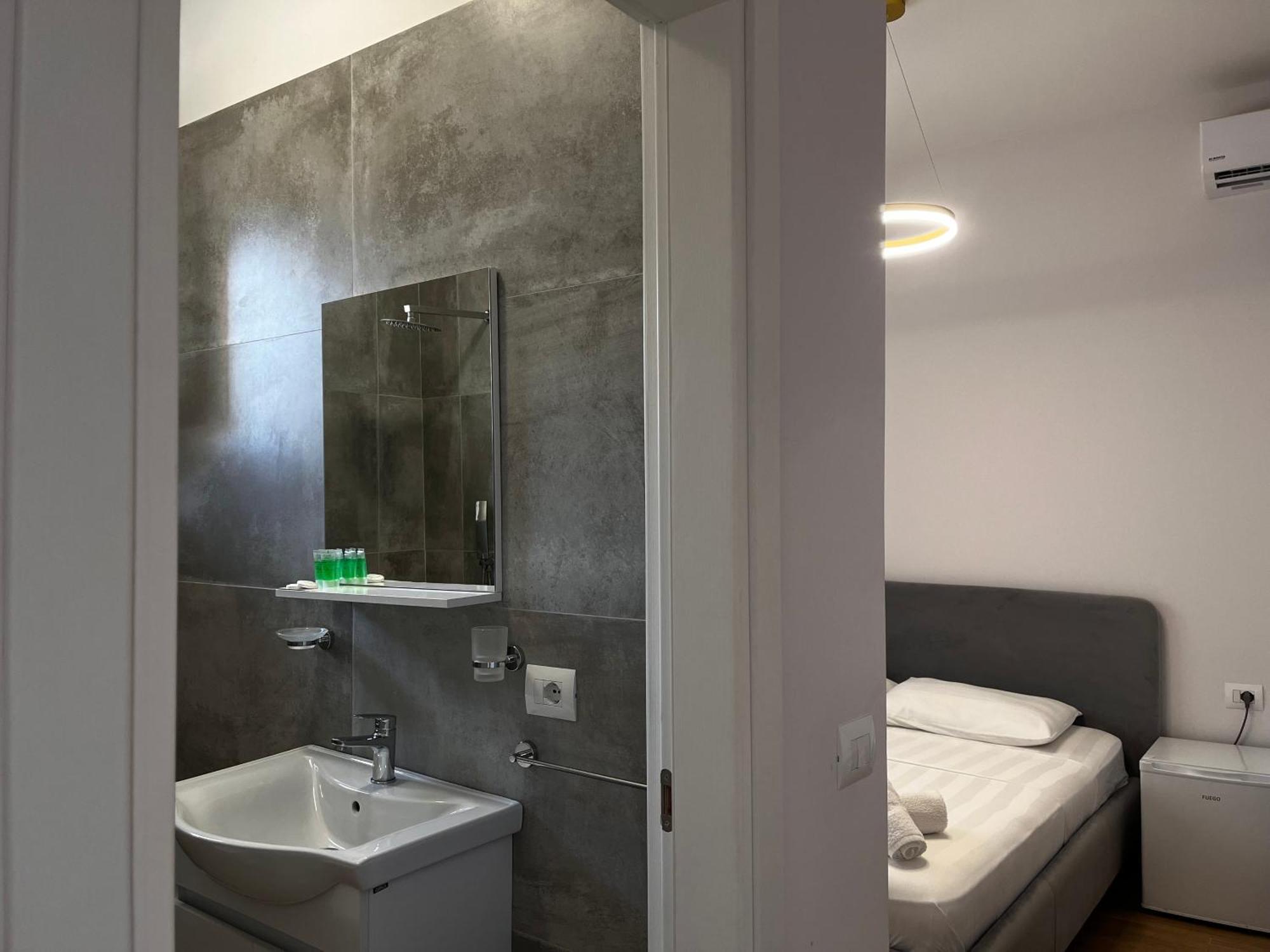 Lian'S Rooms Vlorë Екстериор снимка