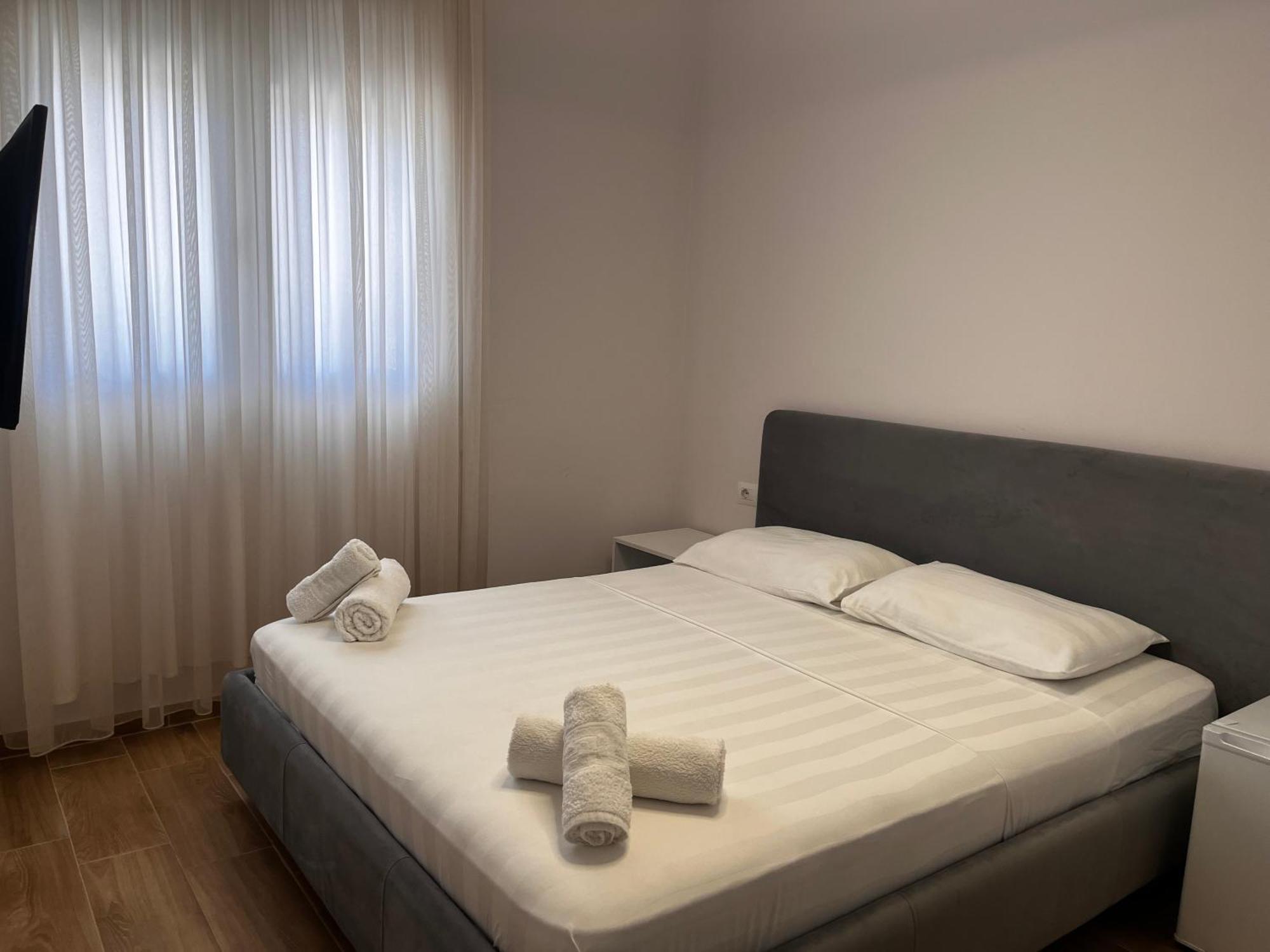 Lian'S Rooms Vlorë Екстериор снимка